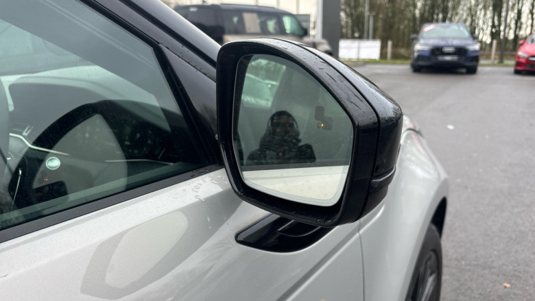 Land Rover Range Rover Evoque 1.5 P270e Autobiography 5dr Auto [Revised] Hatchback